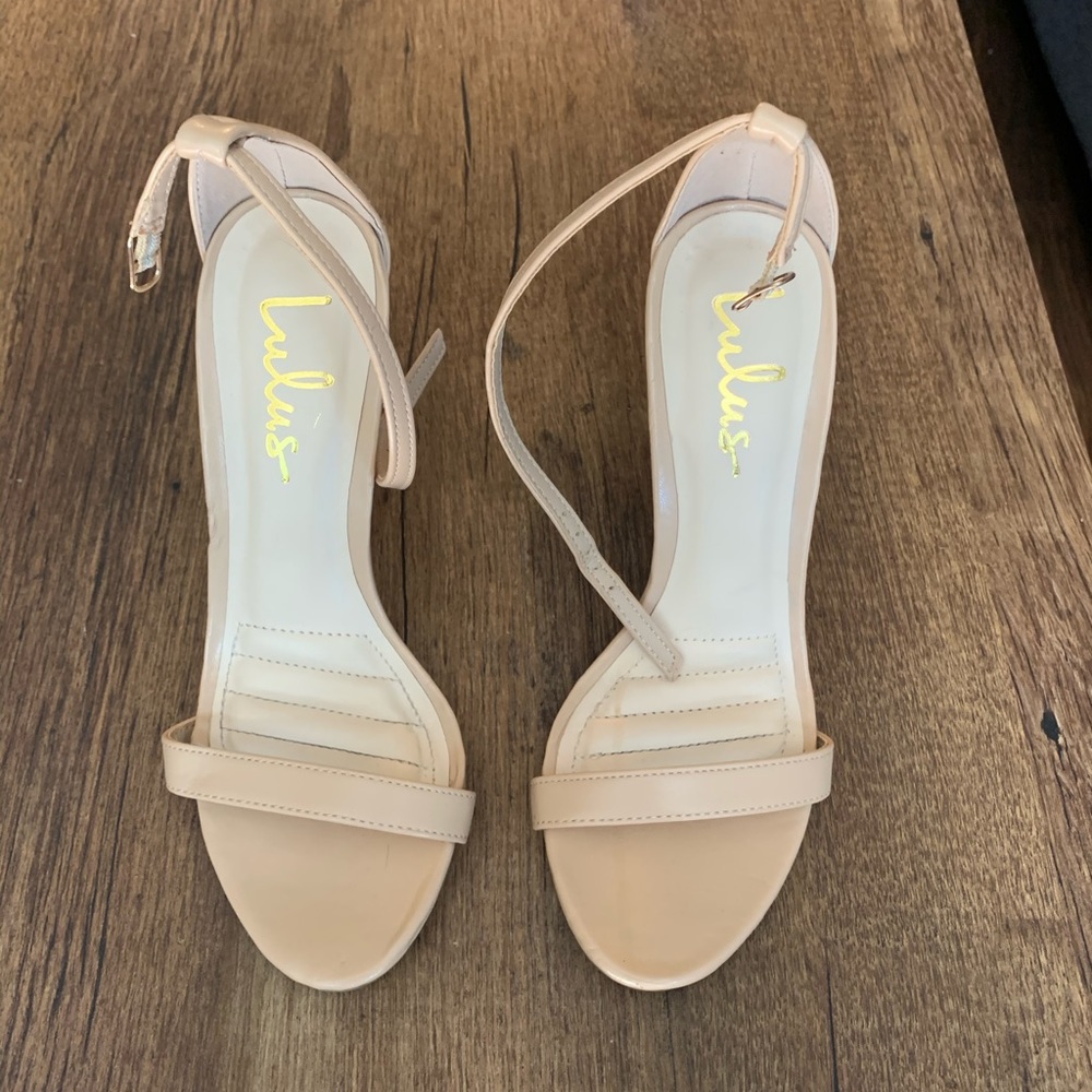 Lulus tan toe strap heels size 7